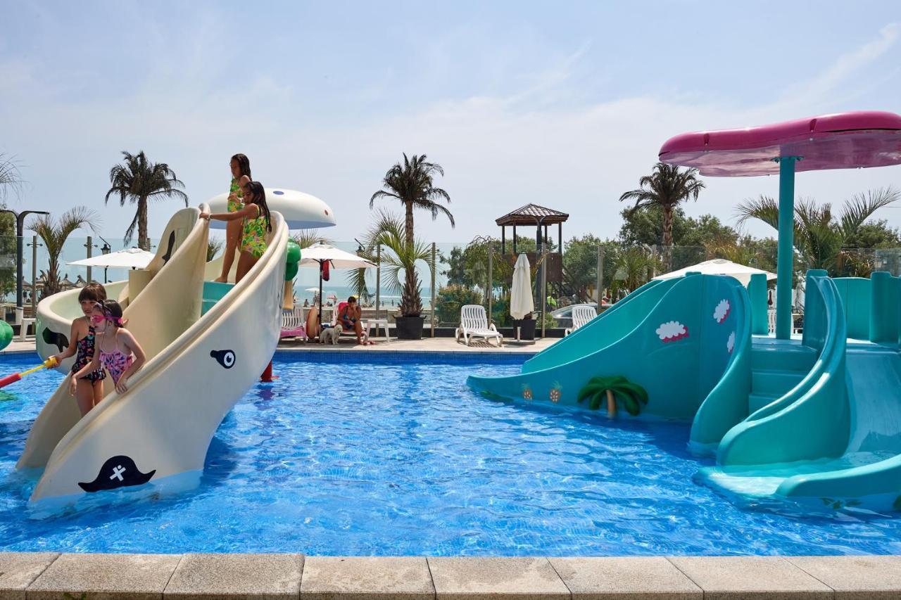 Fancy Apartment In Spa N Pool Beach Resort Mamaia Exterior photo